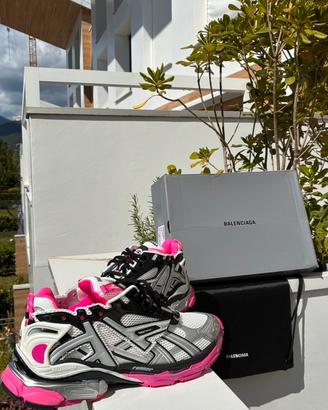 Balenciaga Runner