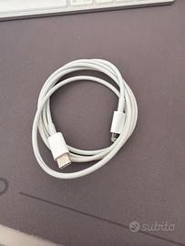 Cavo lightning apple