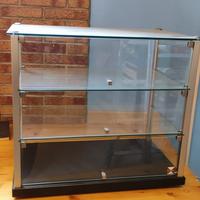 Vetrina Neutra per bar Brioches e Salati