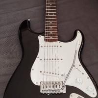 Squier by Fender Bullet Strat