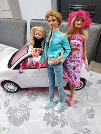 bambola Barbie con auto 500