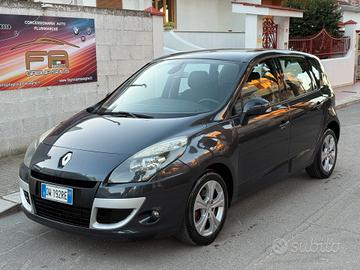Renault Scenic X-Mod 1.5 dCi 110CV NAVI - 2009
