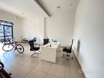 Locale 50MQ con Agibilità FL296