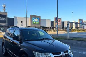 Fiat  Freemont 7 posti 4x4  targata Bulgara