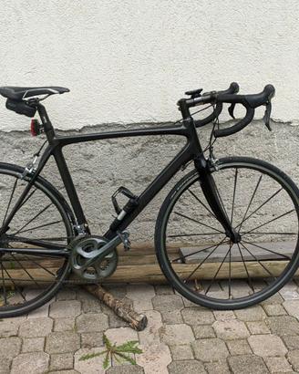 Bici da corsa in carbonio no brand taglia 56,5