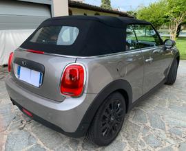 Nini Cooper one cabrio