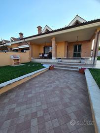 Anzio casa mesi estivi