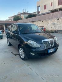 Lancia Ypsilon multijet Diesel