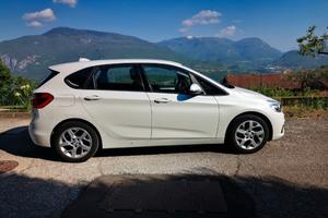 BMV - serie 2 - 216 D