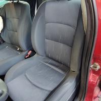 Sedile anteriore sx RENAULT CLIO del 2004