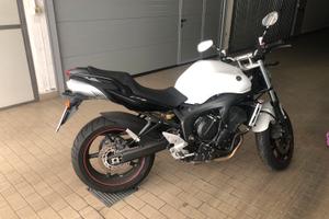 Moto fz6