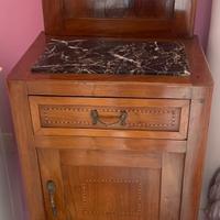 Comodino antico in legno stile liberty