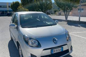 Renault Twingo 1.5 dCi 64 CV – Distribuzione fatta