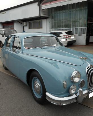 Jaguar MK II