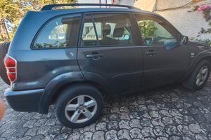  Toyota RAV4 2005 diesel