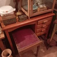 scrivania vintage 