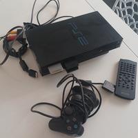 PlayStation 2 completa di joystick e telecomando