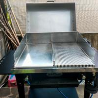 Barbecue a gas in acciaio bbqueen 8.6