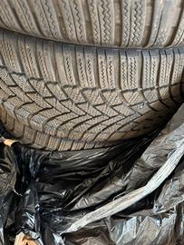 Bridgestone 255/40 r18 225/45 r18 invernali