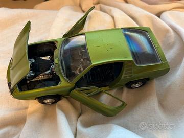 Modellino vintage Polistil Alfa Romeo Montreal
