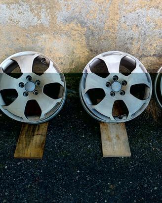 4 CERCHI IN LEGA AUDI SPEEDLINE 7.5Jx17 Et56