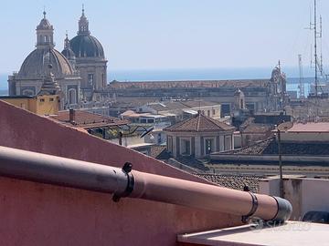 Bilocale arredato centro storico barocco catanese