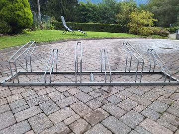 Rastrelliera porta bici