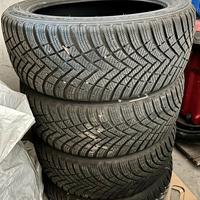 Gomme Termiche Invernali Hankook Winter 205/45 R17