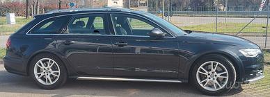 Audi A6 Allroad 3.0 v6 272 CV