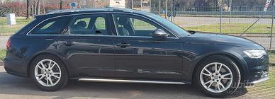 Audi A6 Allroad 3.0 v6 272 CV