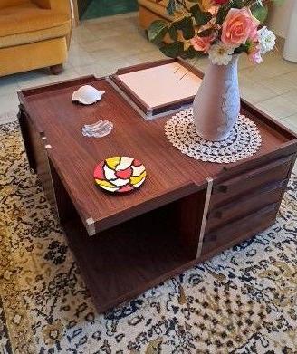 Tavolino da salotto vintage anni '70 contenitore