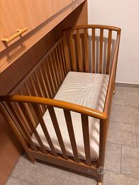 Lettino Pali con materasso Pali