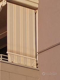 N.2 tende per balcone.Vendibili anche separate