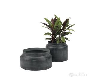 2 VASI/Fioriere  in acciaio da GIARDINO 