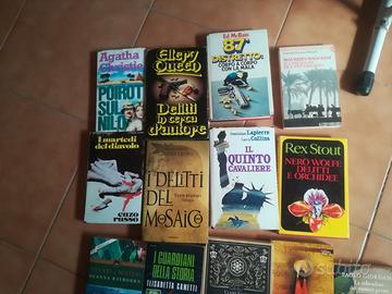 LIBRI THRILLER ROMANZI GIALLI AGATHA CHRISTIE 