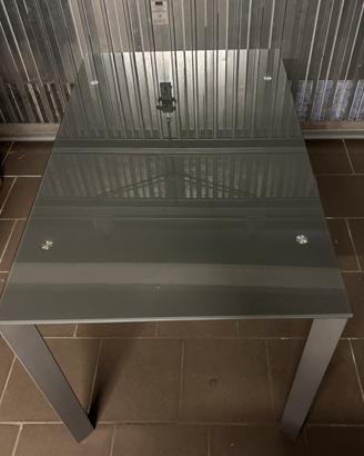 TAVOLO IN VETRO GRIGIO