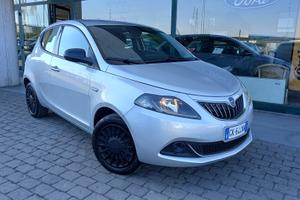 Lancia Ypsilon 1.0 FireFly 5 porte S&S Hybrid Silv