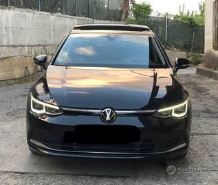 VOLKSWAGEN Golf 8ª serie - 2022