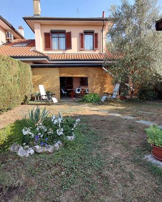 Villa o villino Arconate [Cod. rif 3327822VRG]