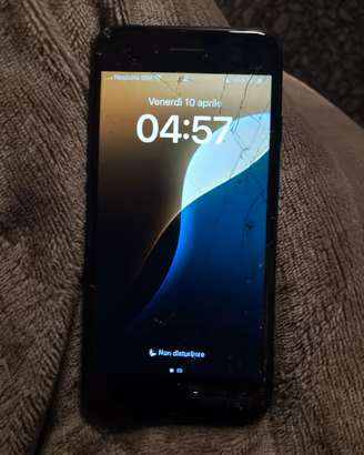 Iphone SE 2020 Funzionante (Schermo Da riparare)