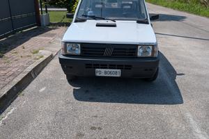 PANDA 750 