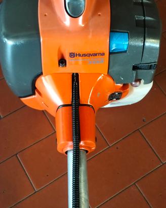 decespugliatore professionale Husqvarna 335 R 
