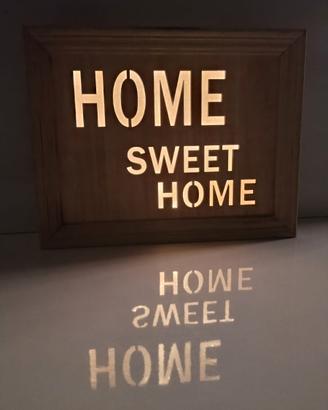 Quadro luminoso decorativo in legno
