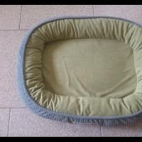 1 cuccia  più borsa trasportino per cani e gatt
