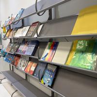 Porta cataloghi, riviste