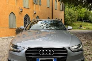 Audi A4 avant TDI2.0 QUATTRO, s-line 150CV