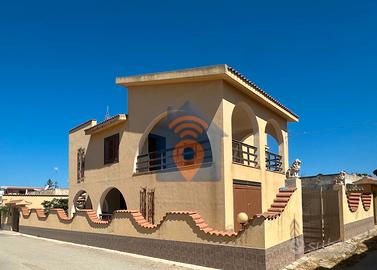 Triscina Villetta A Breve Distanza Dal Mare