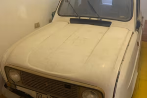 Renault 4 TL 950 R4