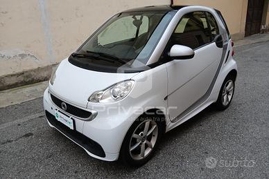 SMART fortwo 1000 52 kW MHD coupé passion
