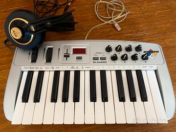 M-Audio Oxygen 8 Tastiera MIDI USB + Cuffie AkG